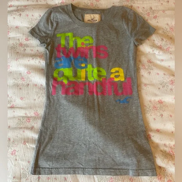 Y2K HOLLISTER BABY TEE - Picture 1 of 4